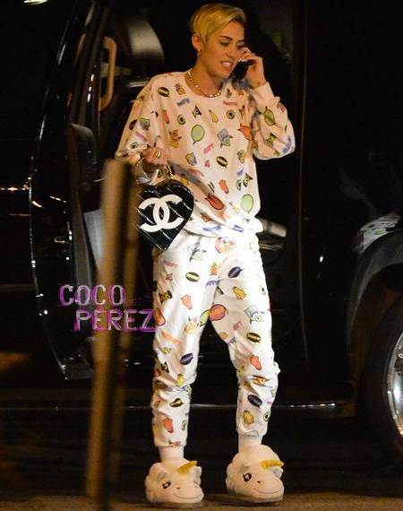 Red Carpet: Celebs Rocking Awesome Slippers