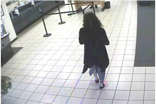 Man Robs Bank Wearing A Pair Of Pink House Slippers